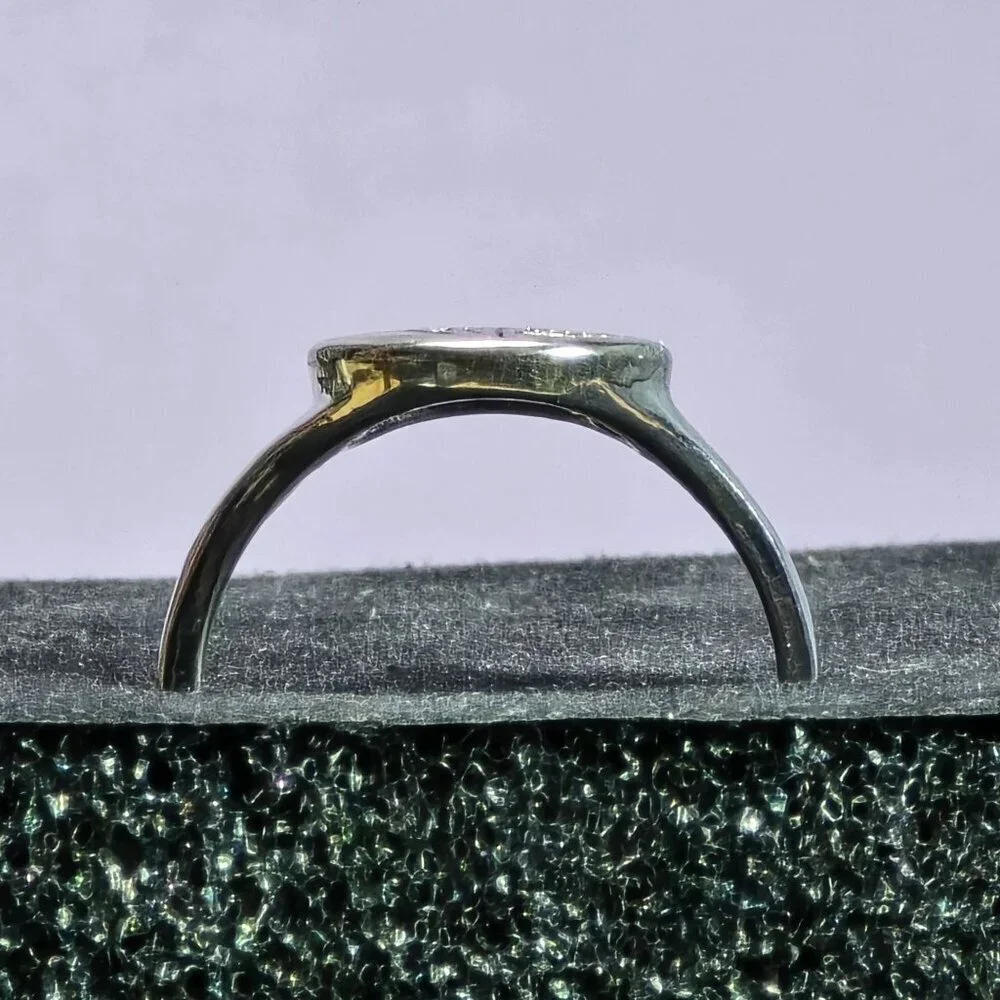 Vintage-Inspired Oval Ring With Engraved Orchid Design‎ Size 9 (NWOT)